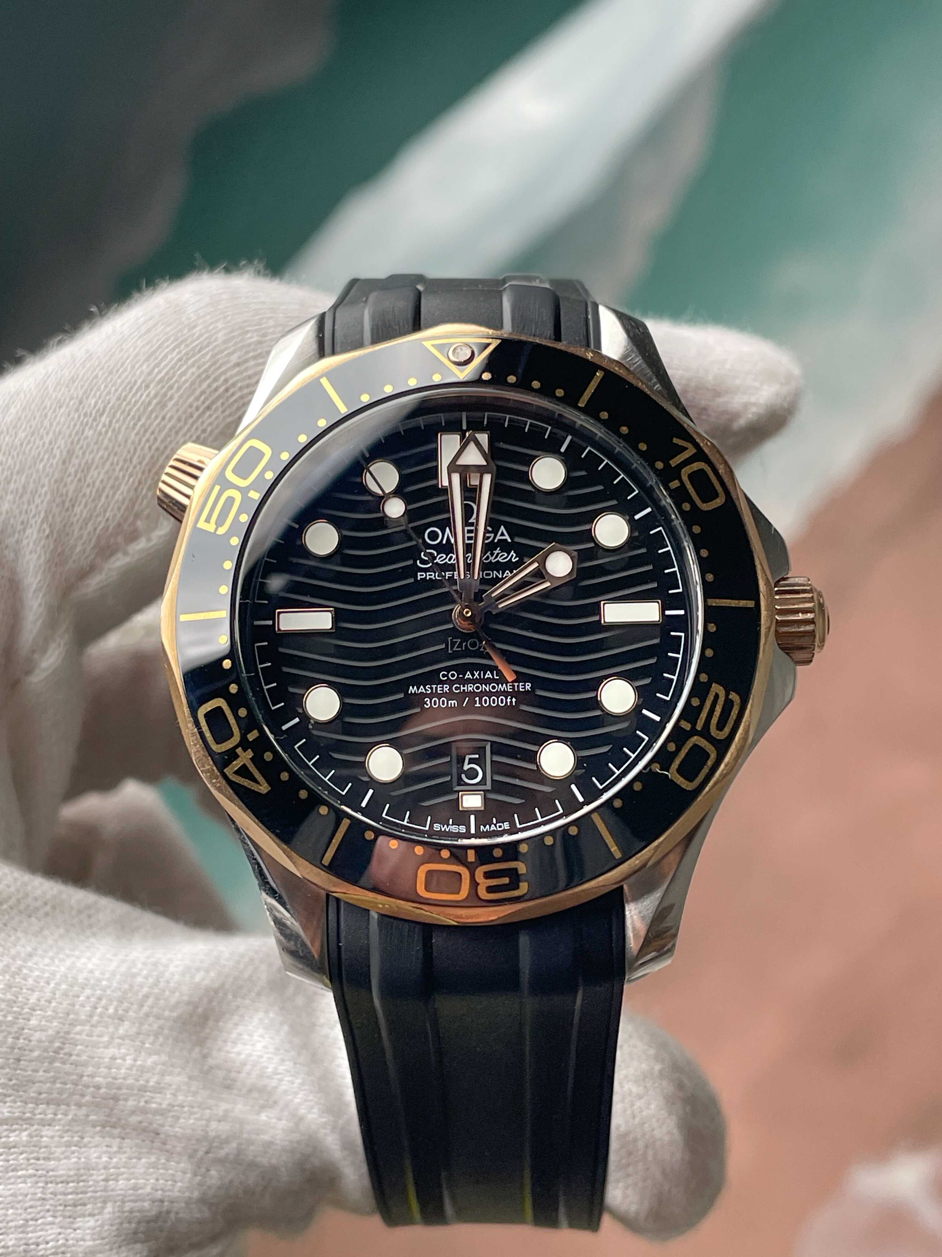 Omega Seamaster Diver 300M 210.22.42.20.01.001