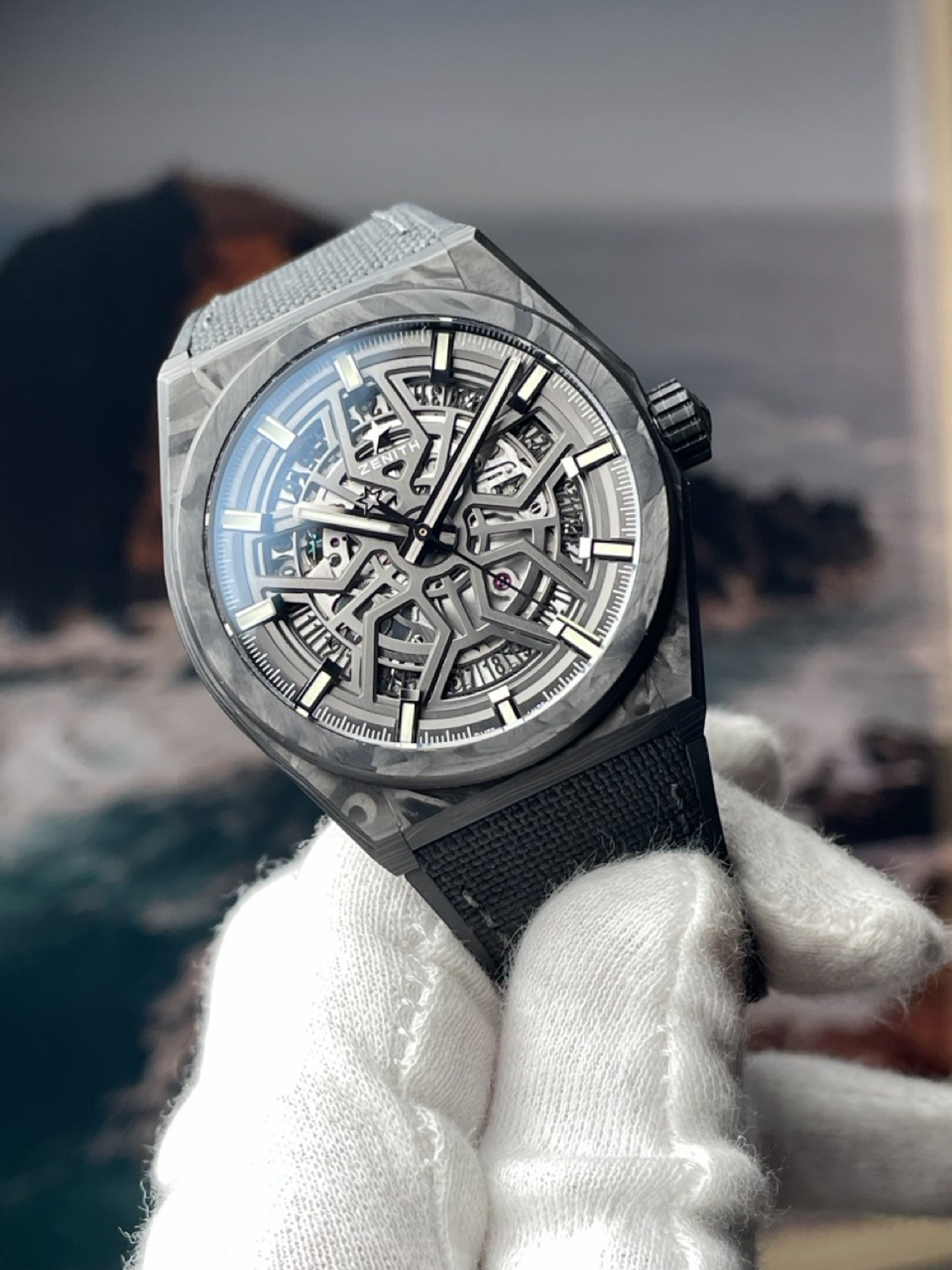 Zenith Defy Classic Carbon 10.9000.670