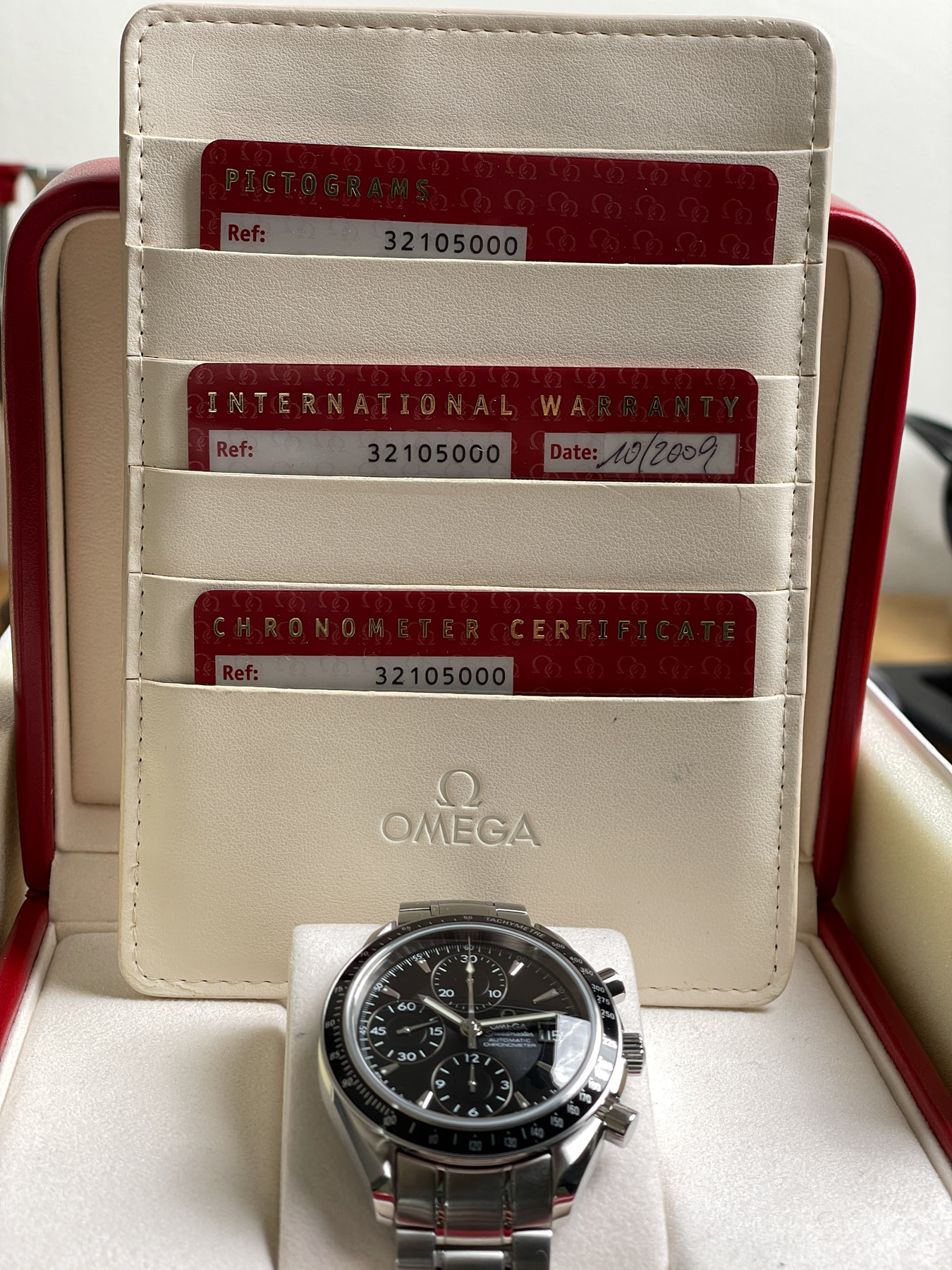Omega Speedmaster Date 3210.50 - Image 5