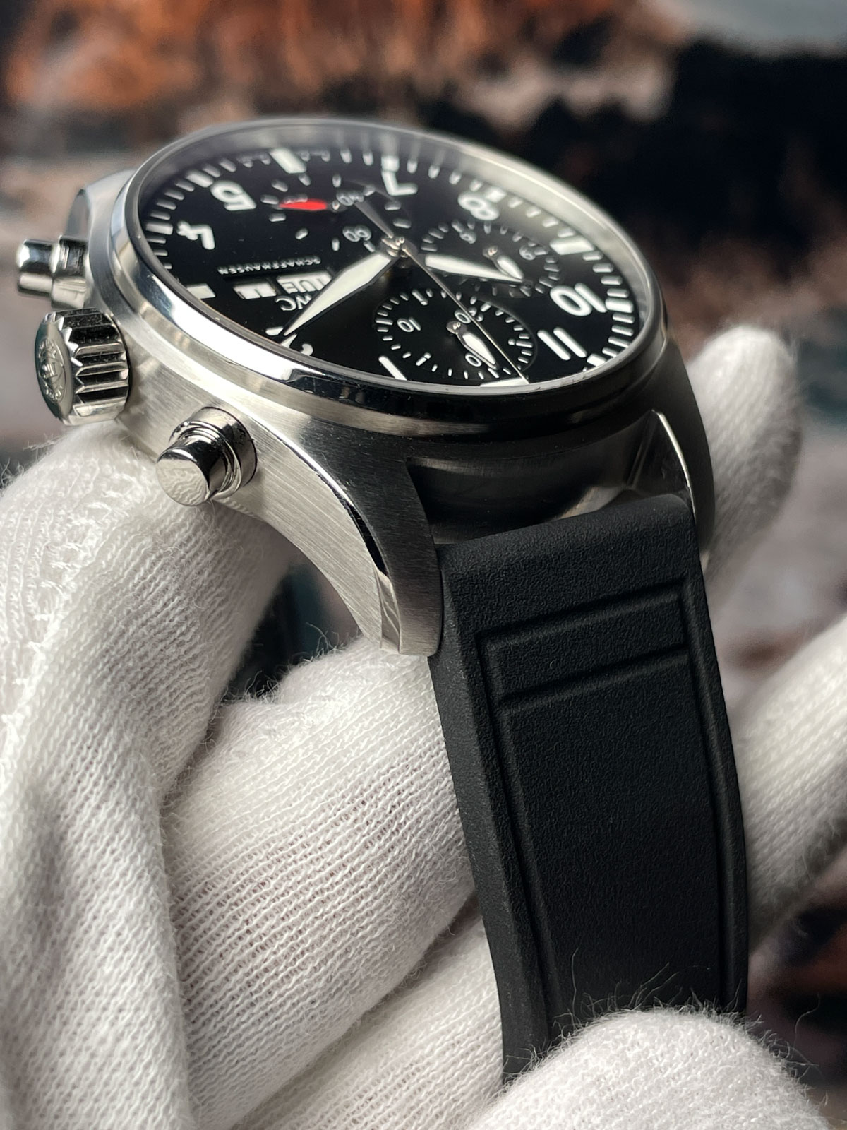 IWC Pilot Chronograph IW388111 - Image 3